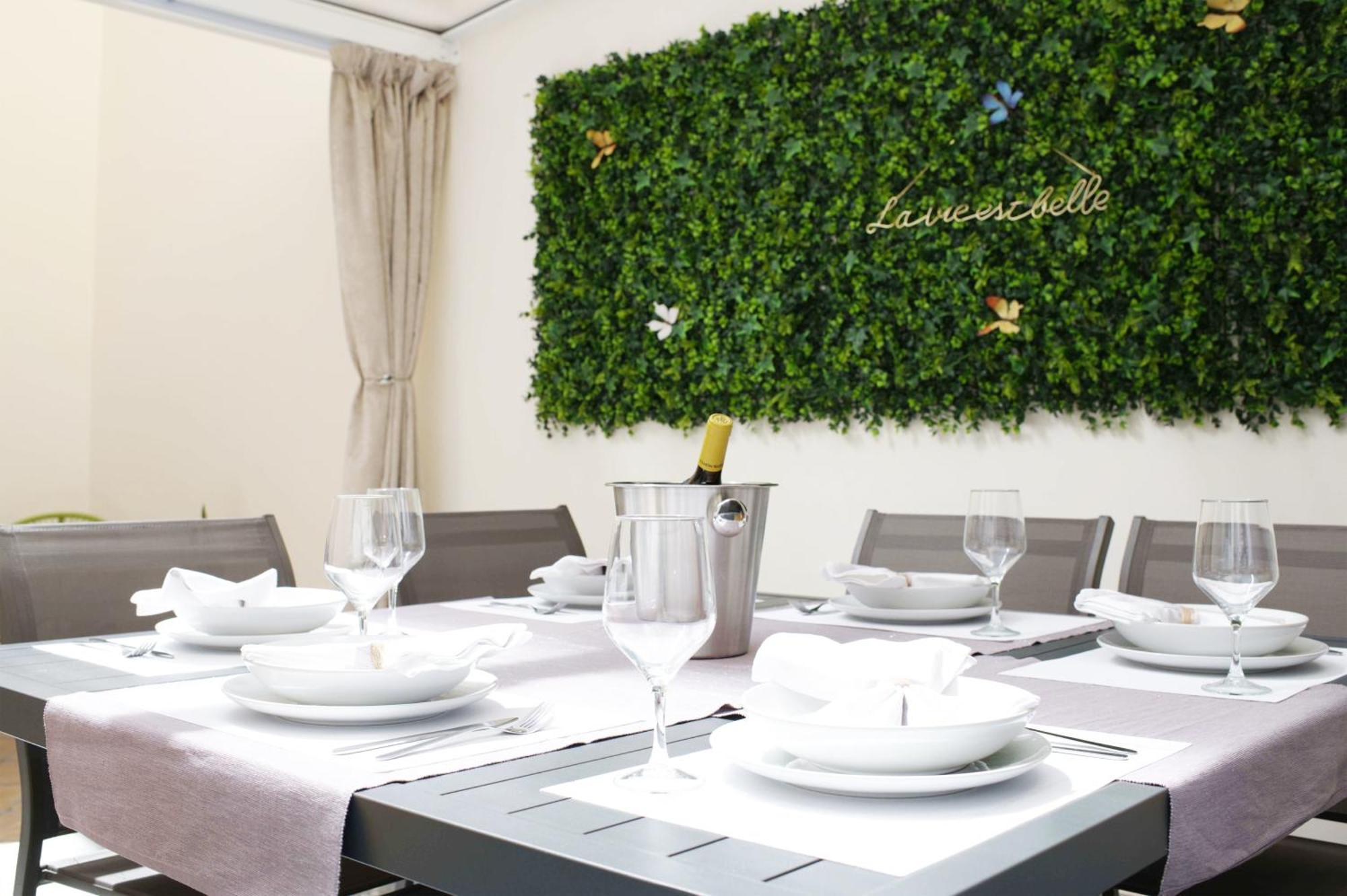 Boutique Plaza Catalonia Suites Cornella Cornellà de Llobregat Eksteriør bilde