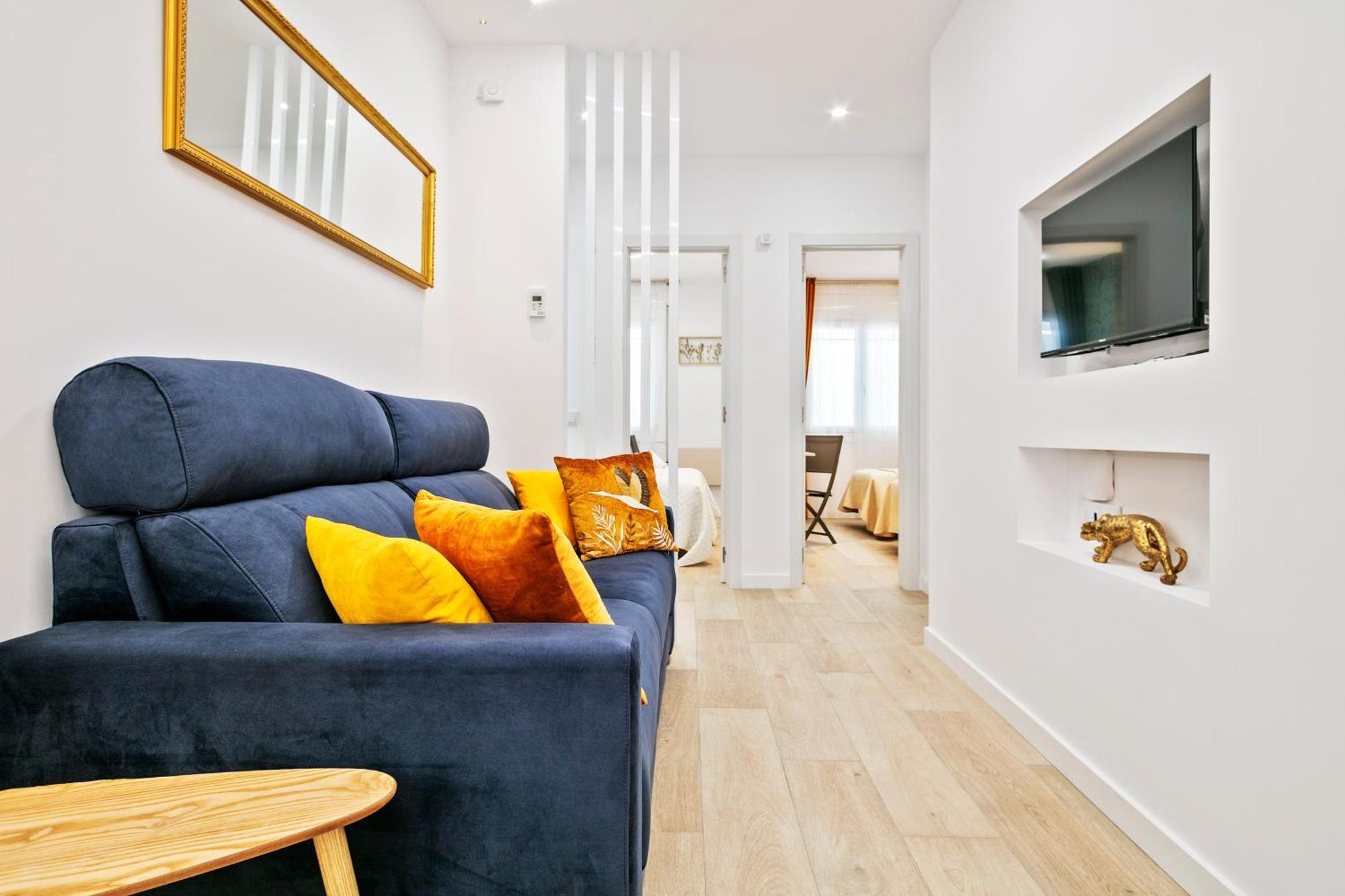 Boutique Plaza Catalonia Suites Cornella Cornellà de Llobregat Eksteriør bilde