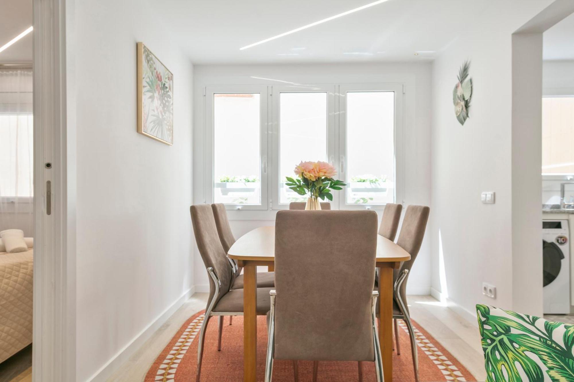 Boutique Plaza Catalonia Suites Cornella Cornellà de Llobregat Eksteriør bilde