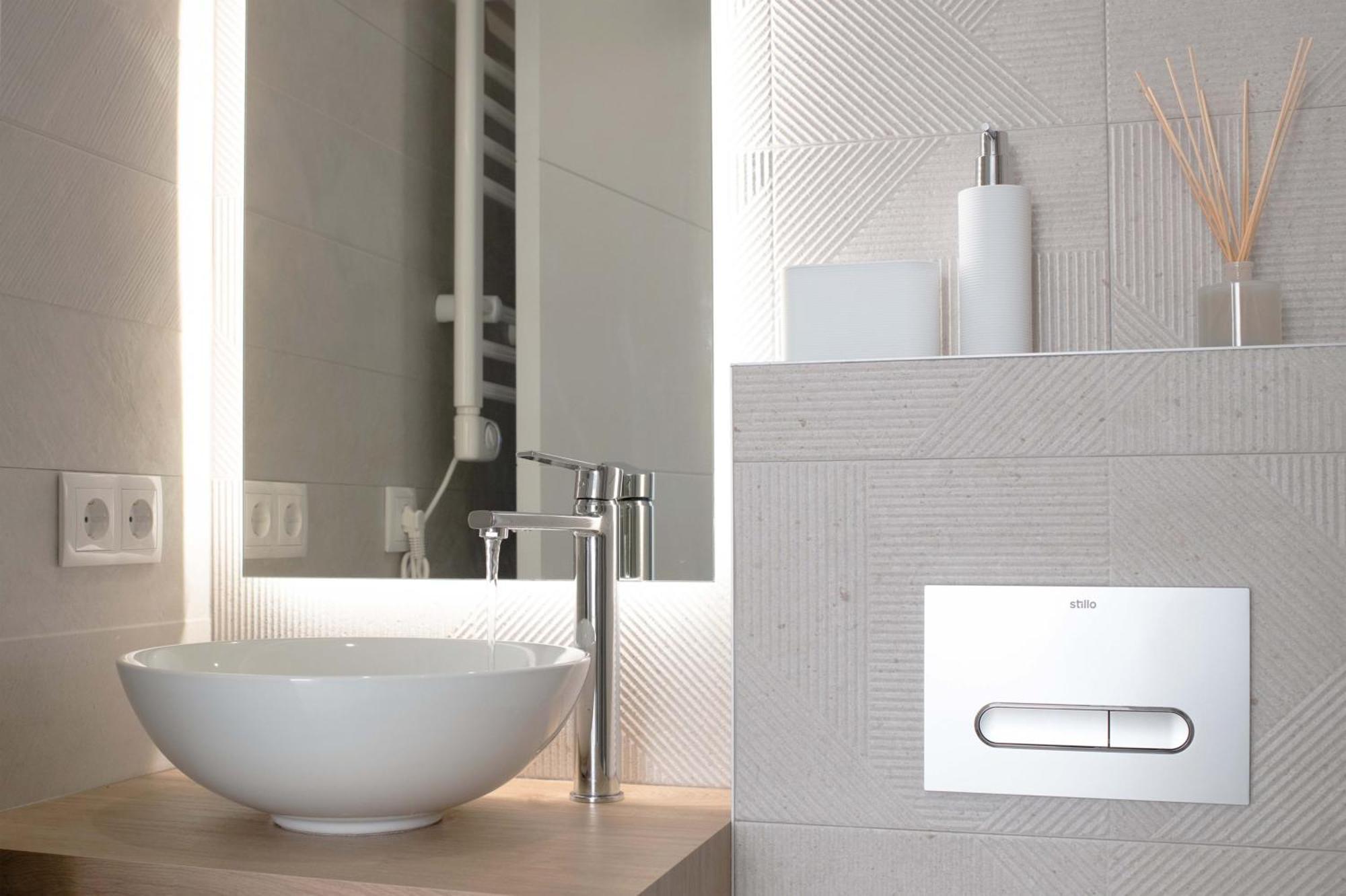 Boutique Plaza Catalonia Suites Cornella Cornellà de Llobregat Eksteriør bilde