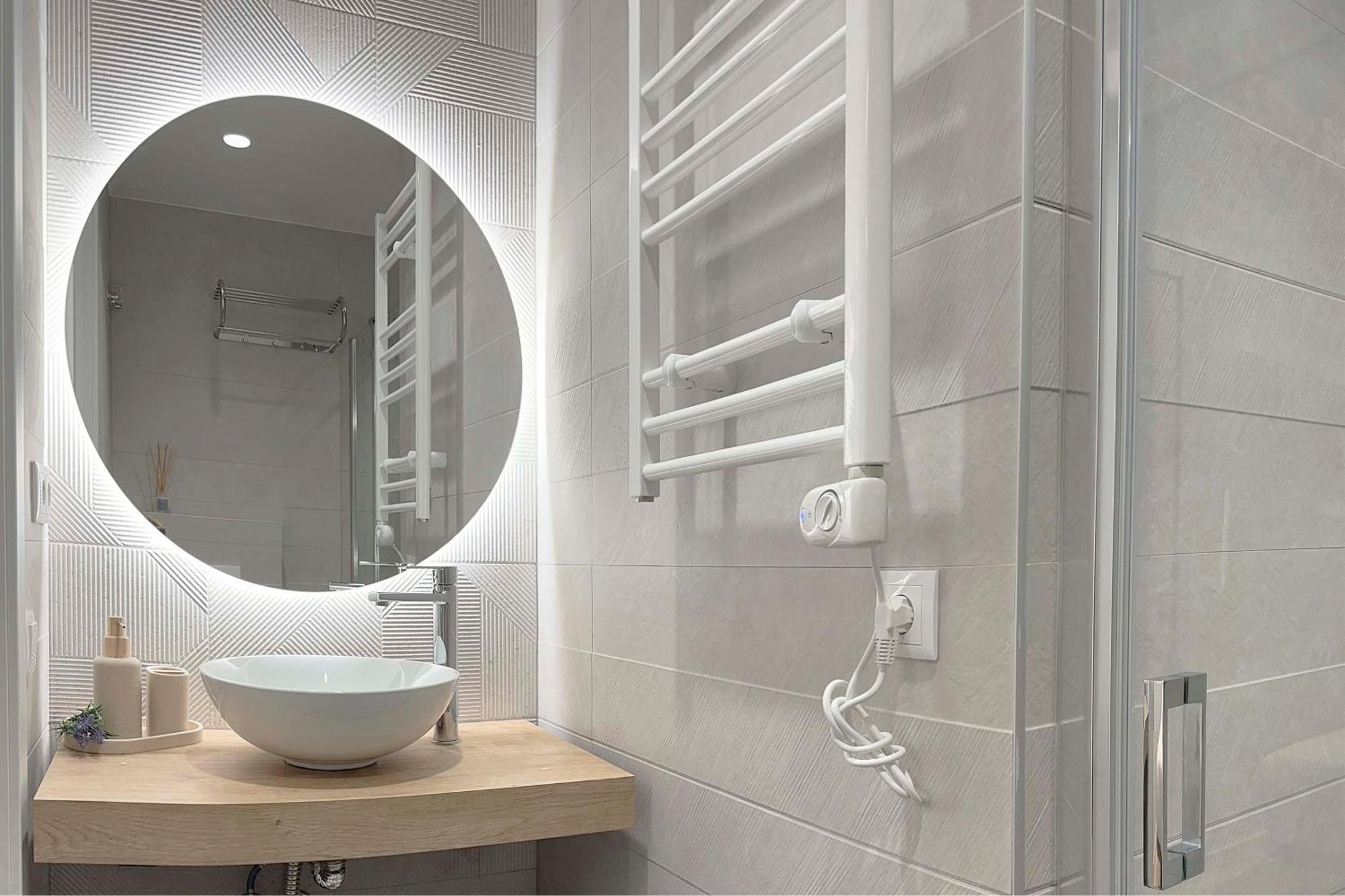 Boutique Plaza Catalonia Suites Cornella Cornellà de Llobregat Rom bilde